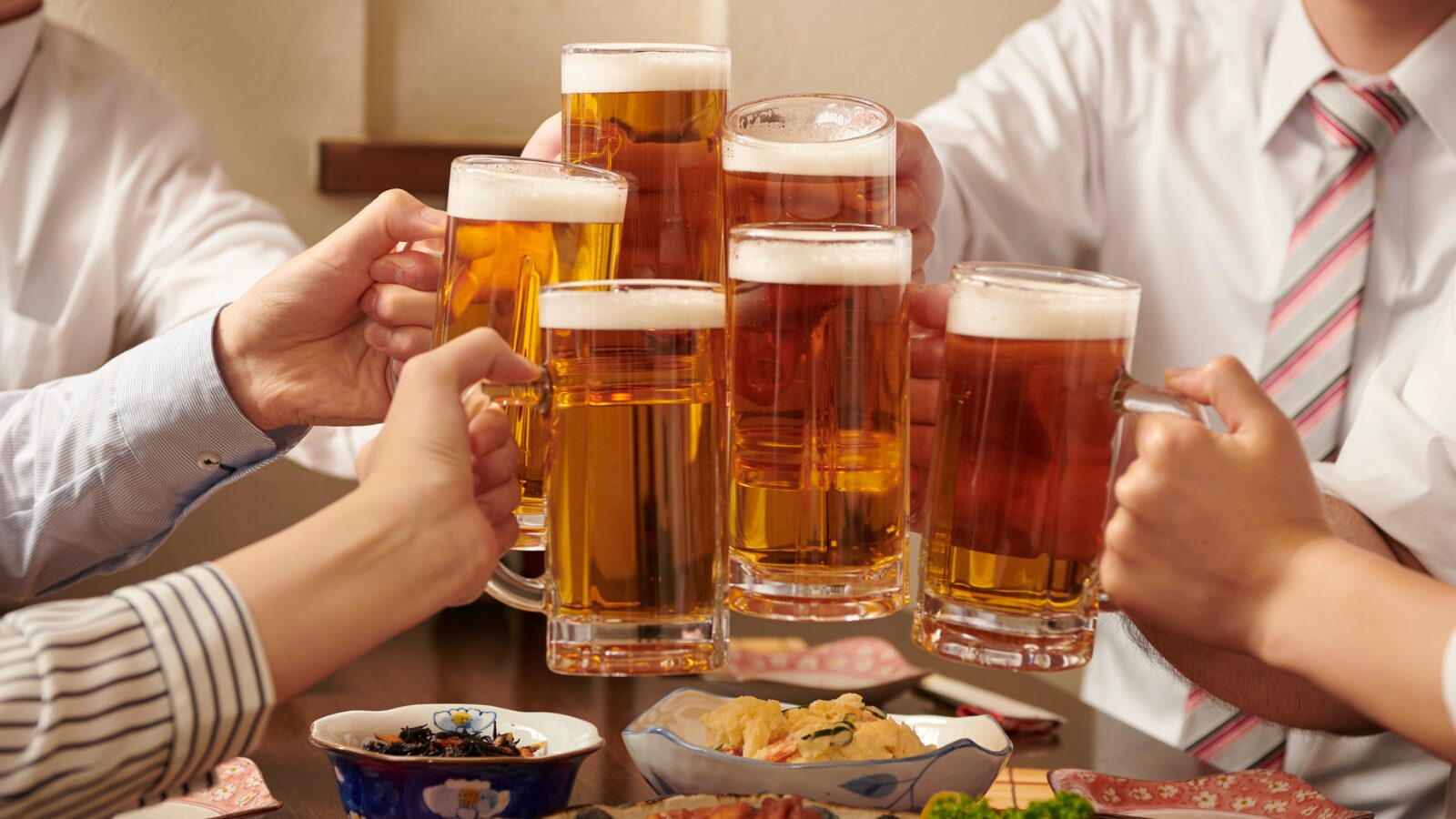 手羽先の店 だれやみ